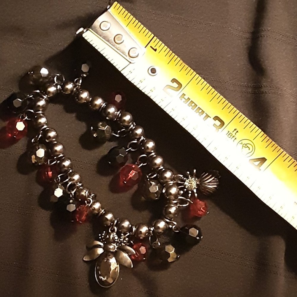 Beaded Insect And Rhinestone Stretch Bracelet - Picture 4 of 5